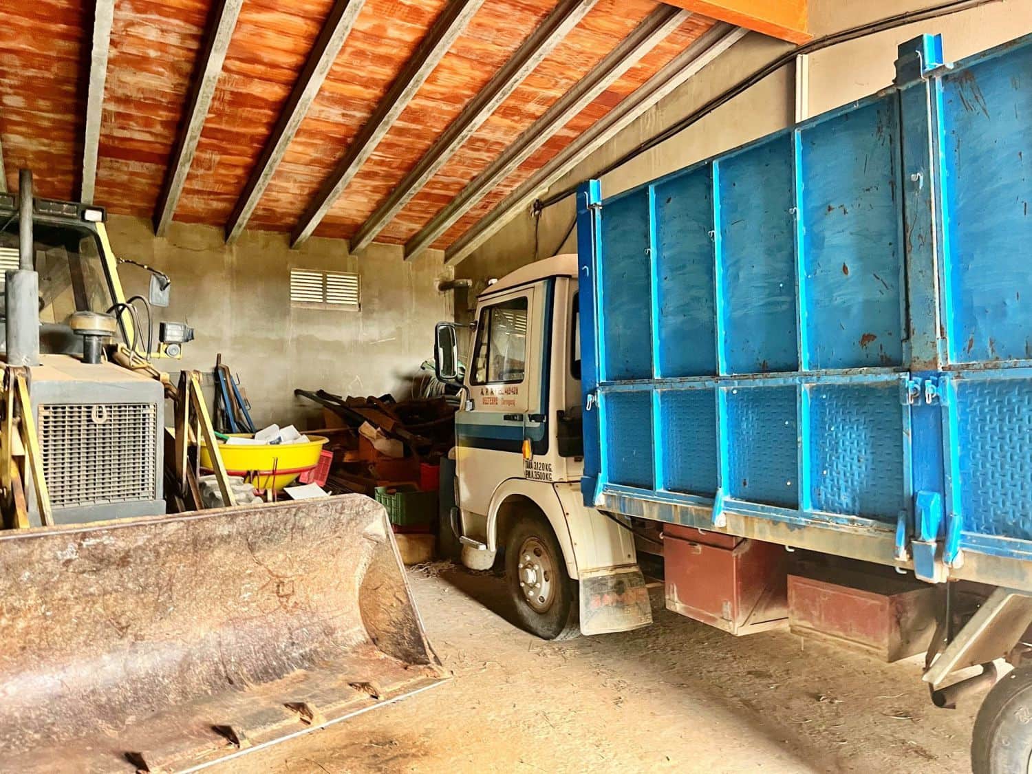 6 bedroom Villa for sale in Camarles - € 630,000 (Ref: 9533648)