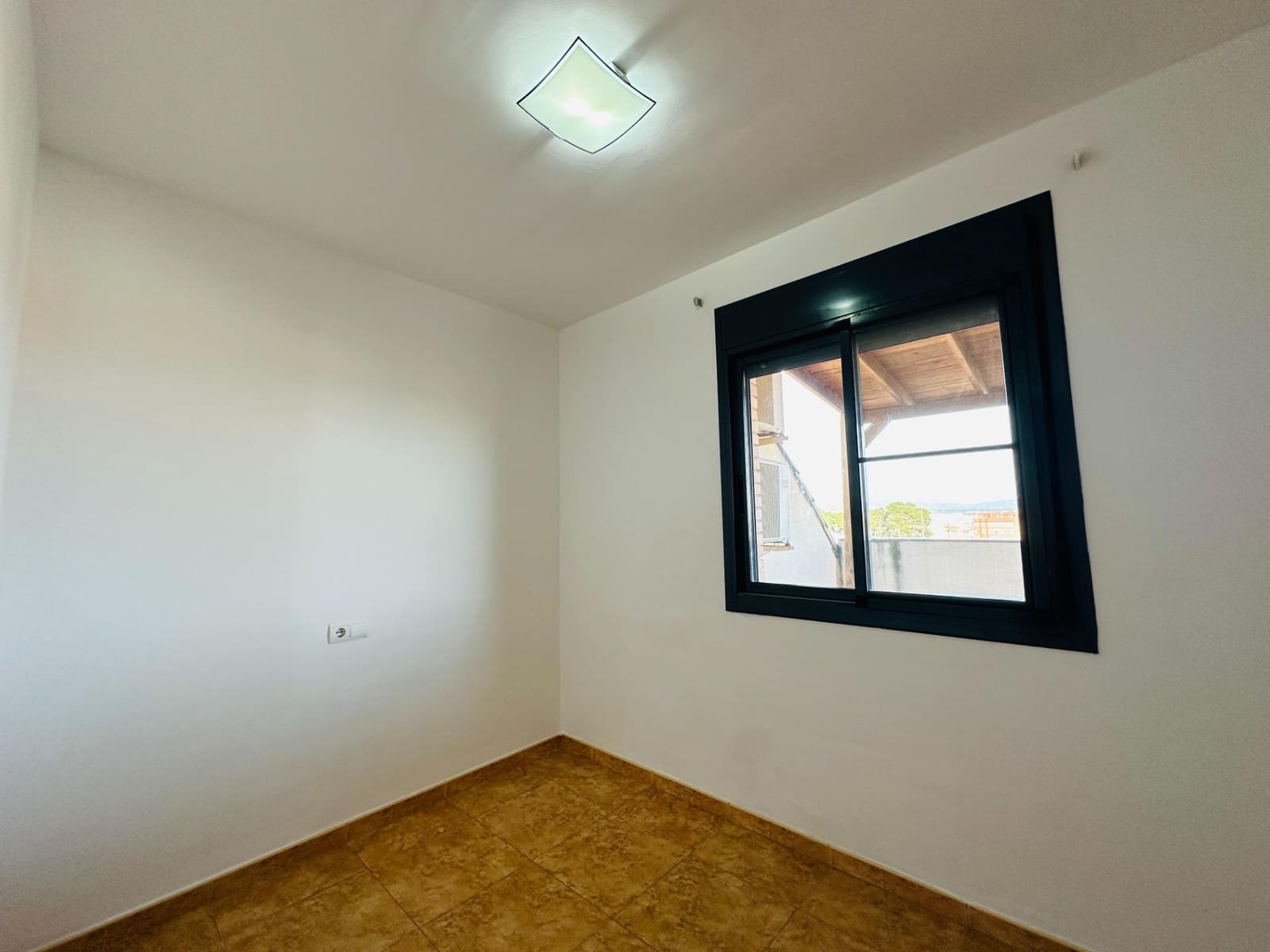 2 soveværelse Penthouse til salg i Amposta - € 113.900 (Ref: 9565098)