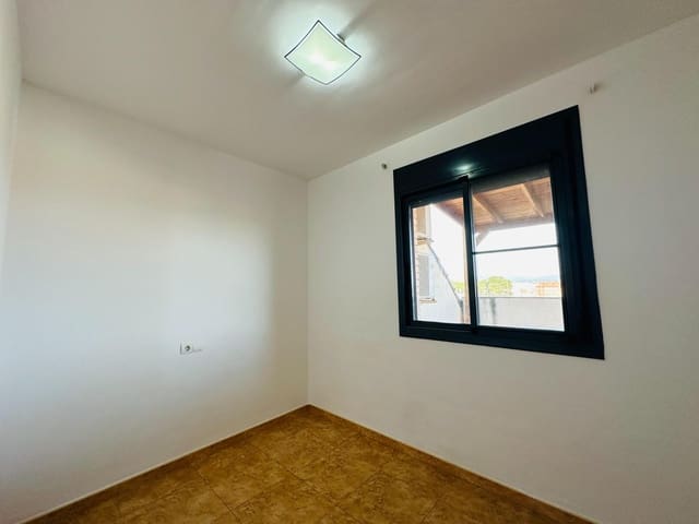 2 soveværelse Penthouse til salg i Amposta - € 113.900 (Ref: 9565098)