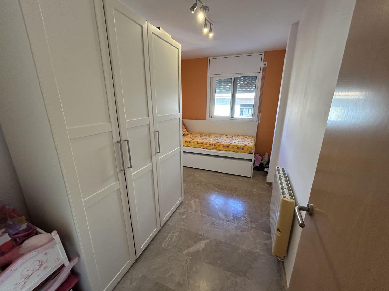 2 bedroom Apartment for sale in Sant Carles de la Rapita - € 117,000 (Ref: 9619156)