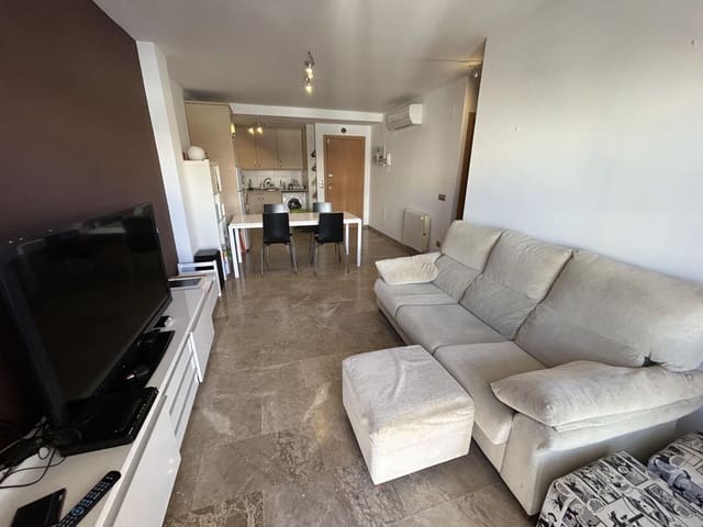 2 bedroom Apartment for sale in Sant Carles de la Ràpita - € 117,000 (Ref: 9619156)