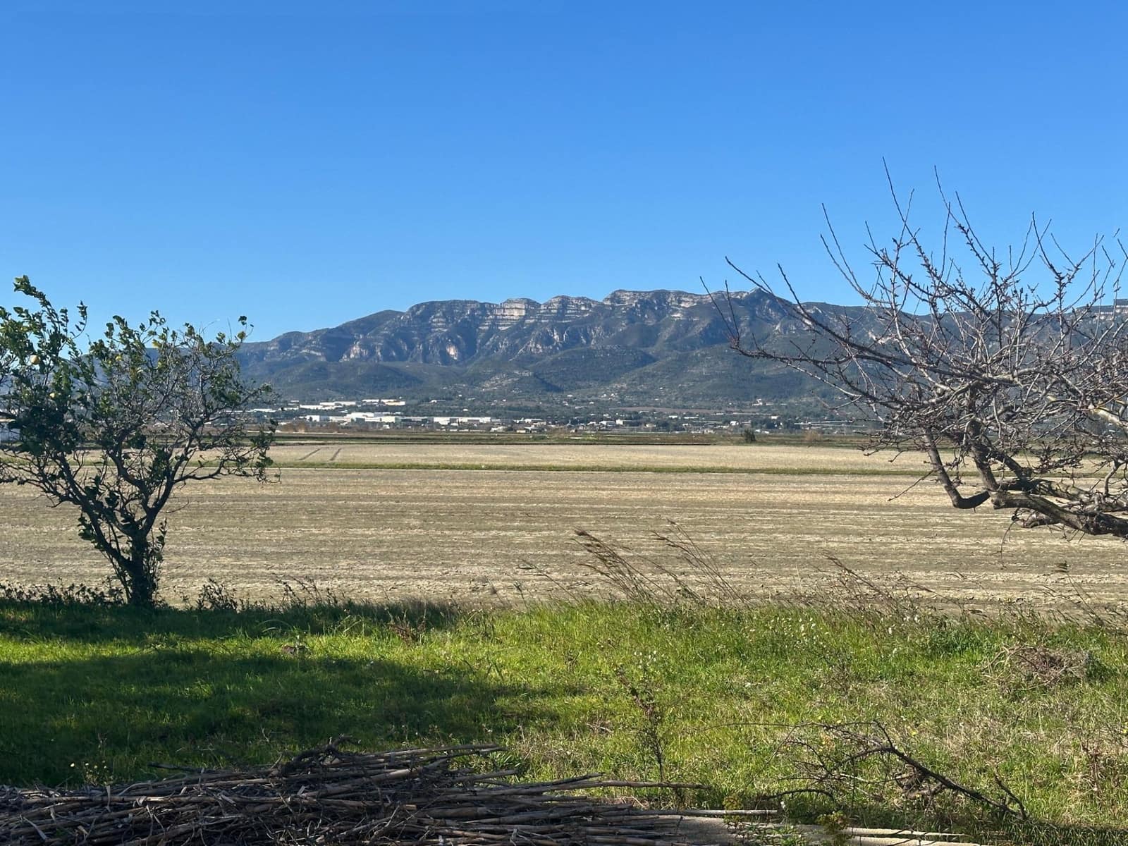 2 soveværelse Finca/Landehus til salg i Sant Carles de la Rapita - € 215.000 (Ref: 9619157)