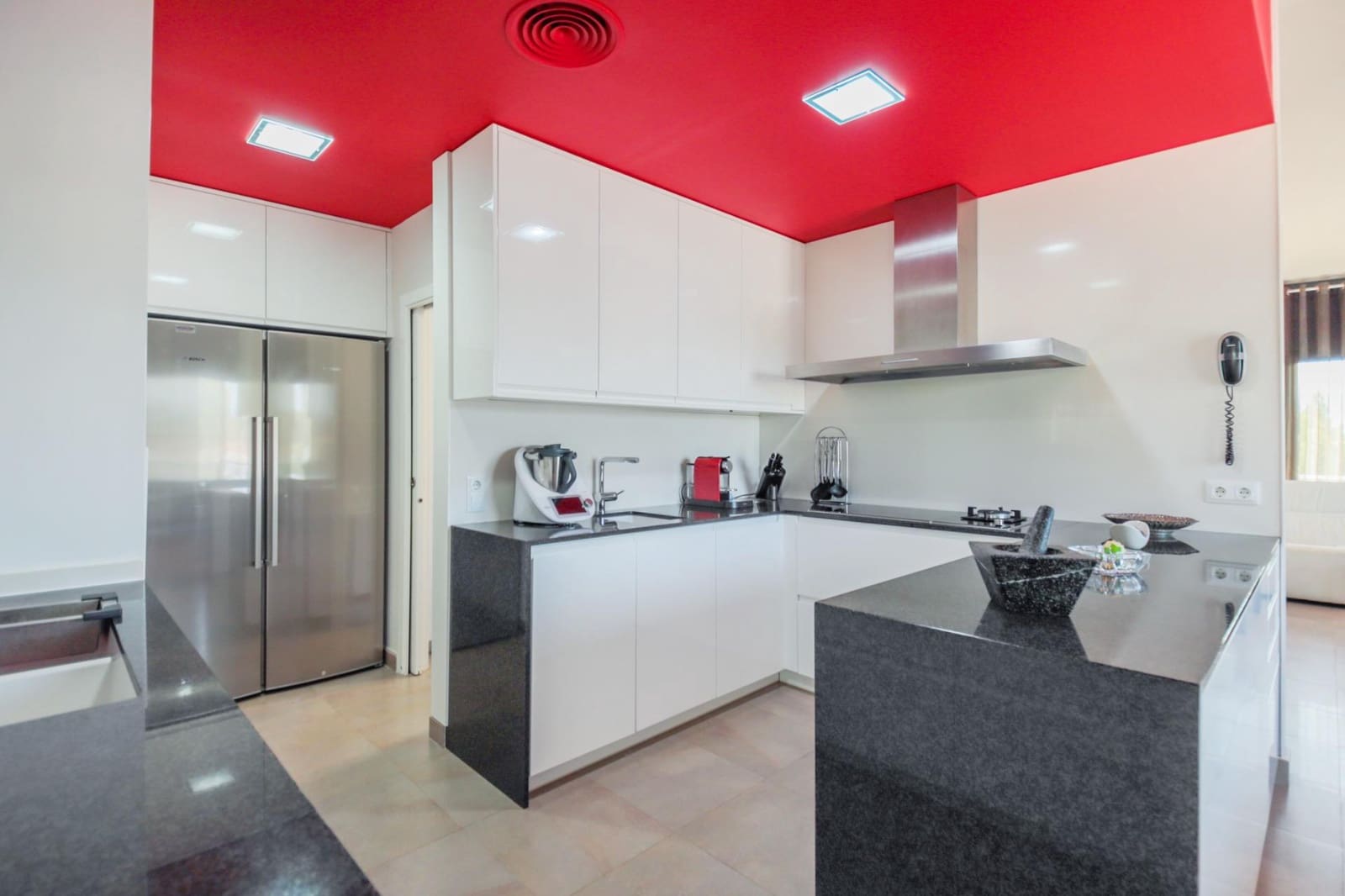 4 bedroom Villa for sale in Tortosa - € 595,000 (Ref: 9634158)