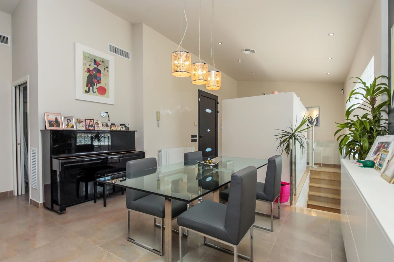 4 bedroom Villa for sale in Tortosa - € 595,000 (Ref: 9634158)