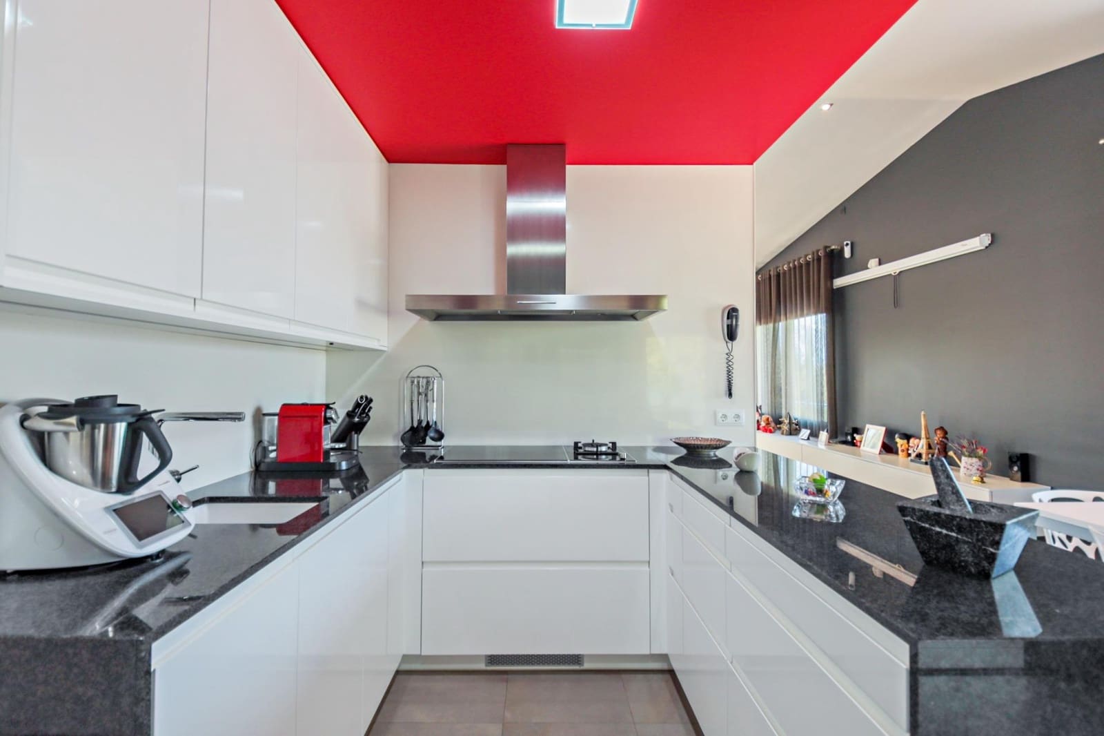 4 bedroom Villa for sale in Tortosa - € 595,000 (Ref: 9634158)