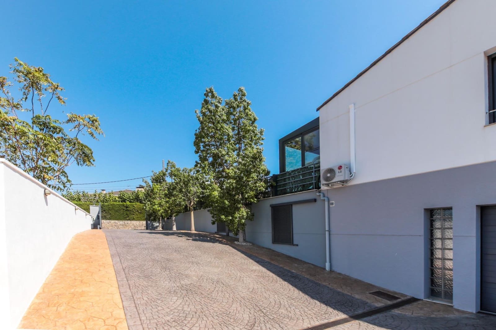 4 bedroom Villa for sale in Tortosa - € 595,000 (Ref: 9634158)