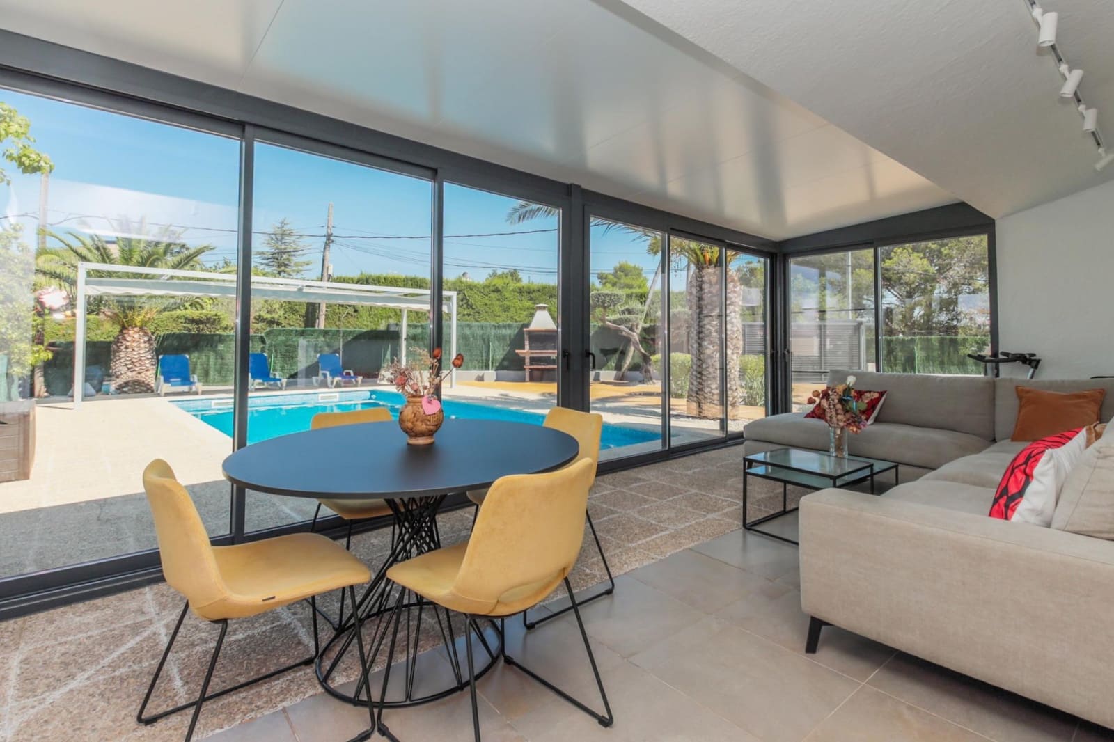 4 bedroom Villa for sale in Tortosa - € 595,000 (Ref: 9634158)