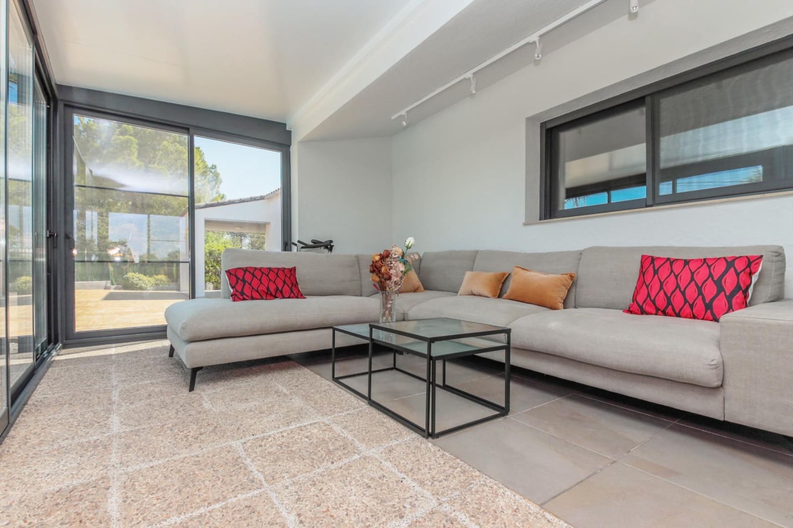 4 bedroom Villa for sale in Tortosa - € 595,000 (Ref: 9634158)