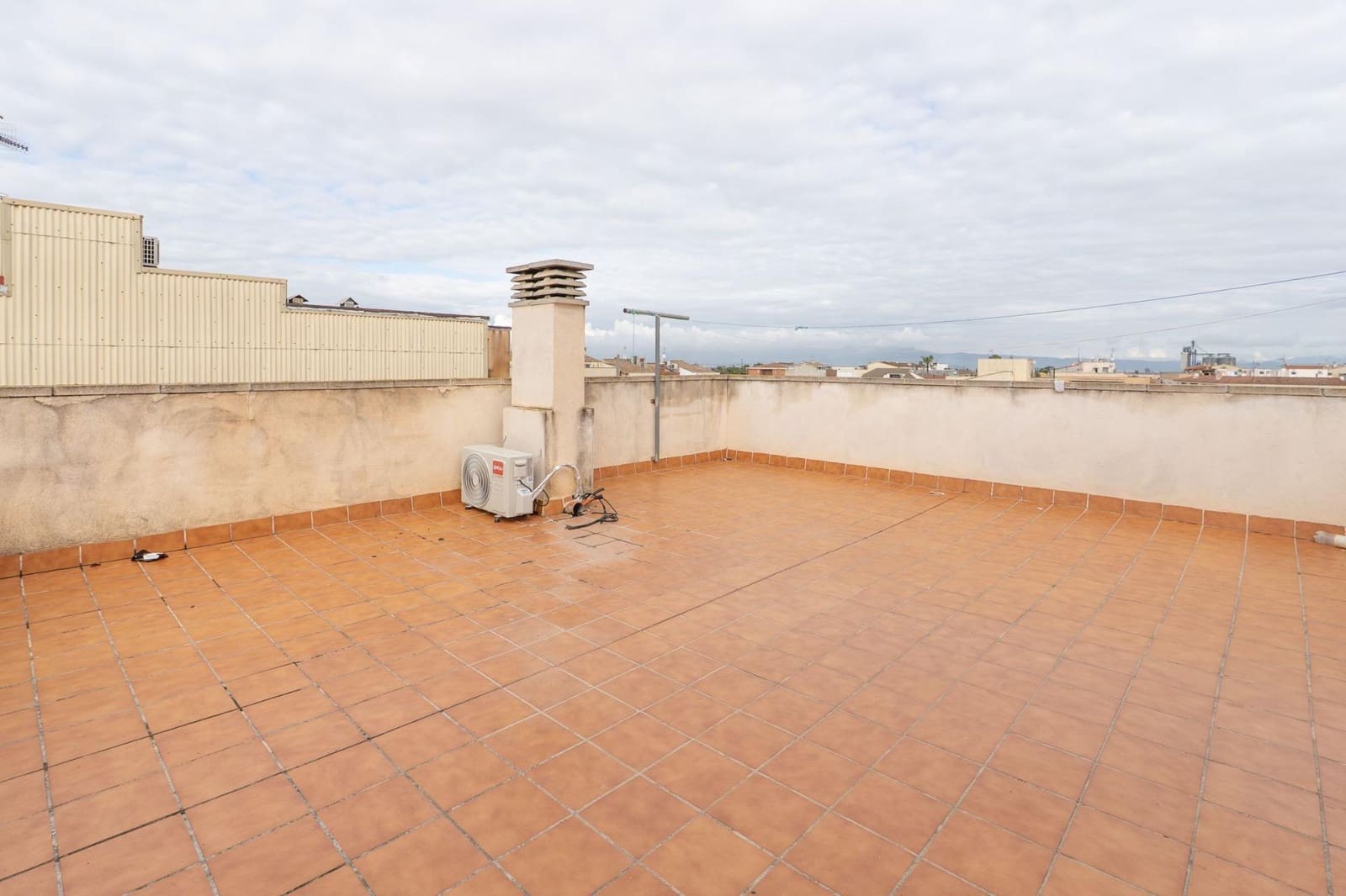 2 bedroom Flat for sale in Deltebre - € 100,000 (Ref: 9690545)