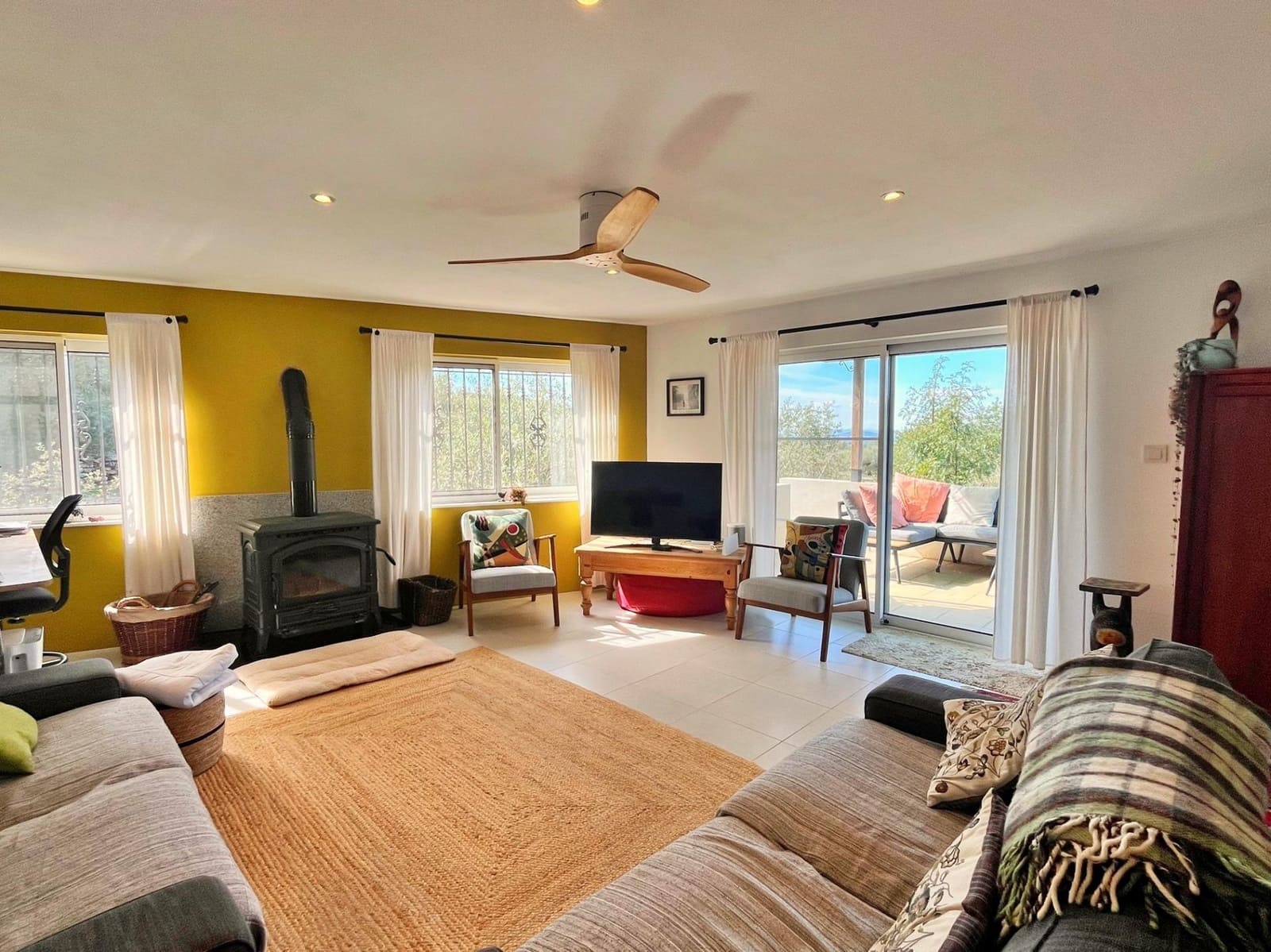 3 bedroom Villa for sale in Freginals - € 186,000 (Ref: 9698788)