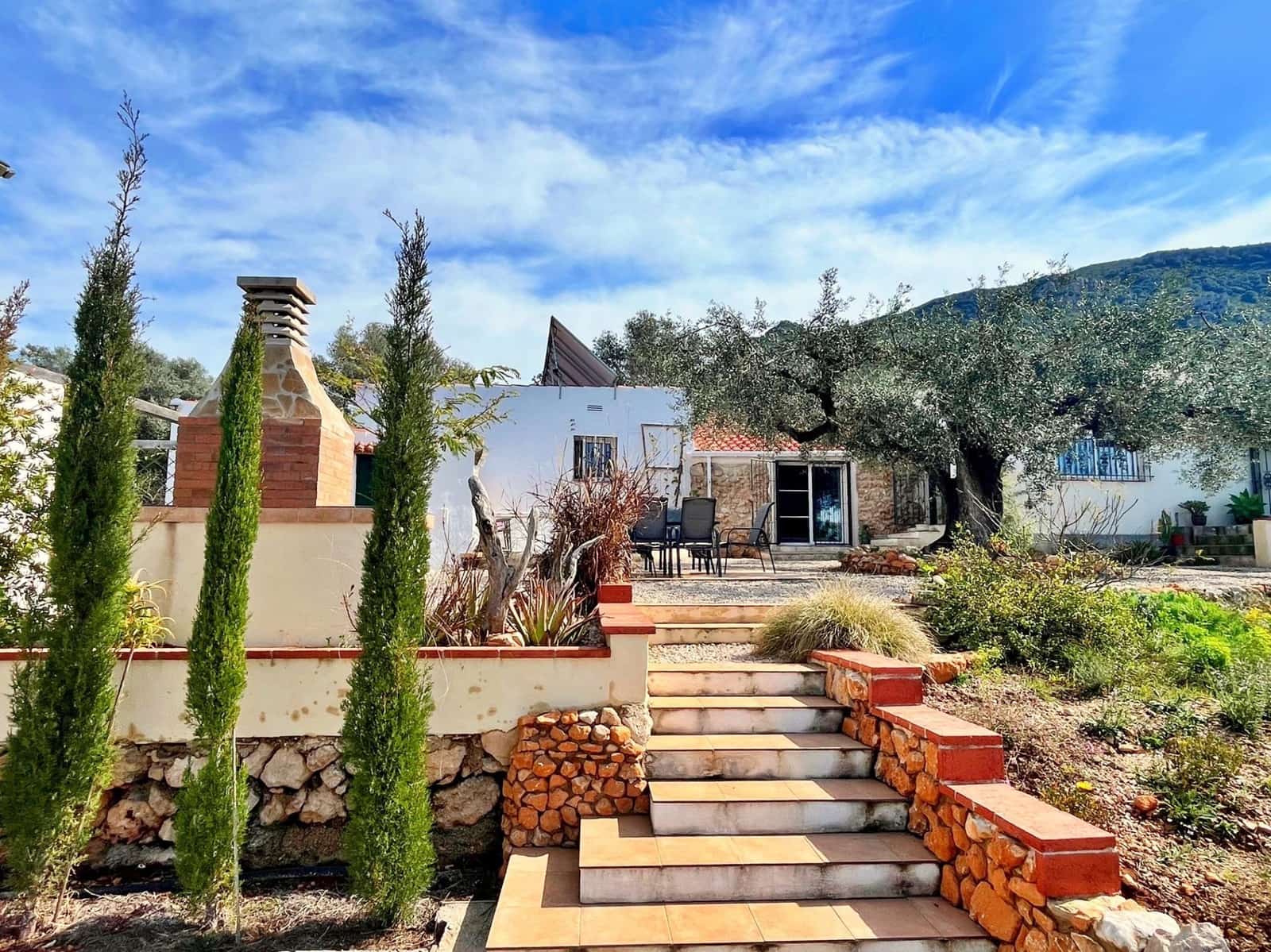 3 bedroom Villa for sale in Freginals - € 186,000 (Ref: 9698788)