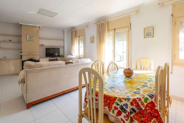 4 soveværelse Byhus til salg i Sant Jaume d'Enveja - € 145.000 (Ref: 9709046)