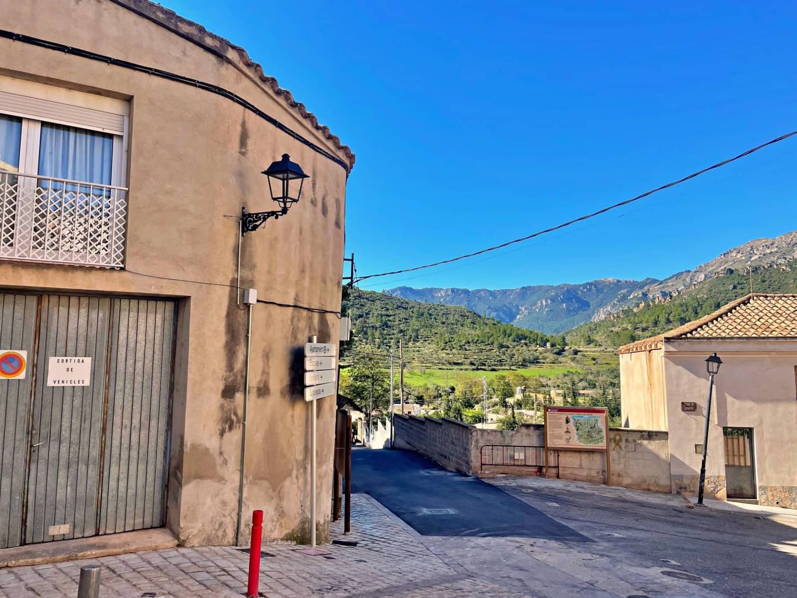 2 bedroom Townhouse for sale in Alfara de Carles - € 74,000 (Ref: 9709047)