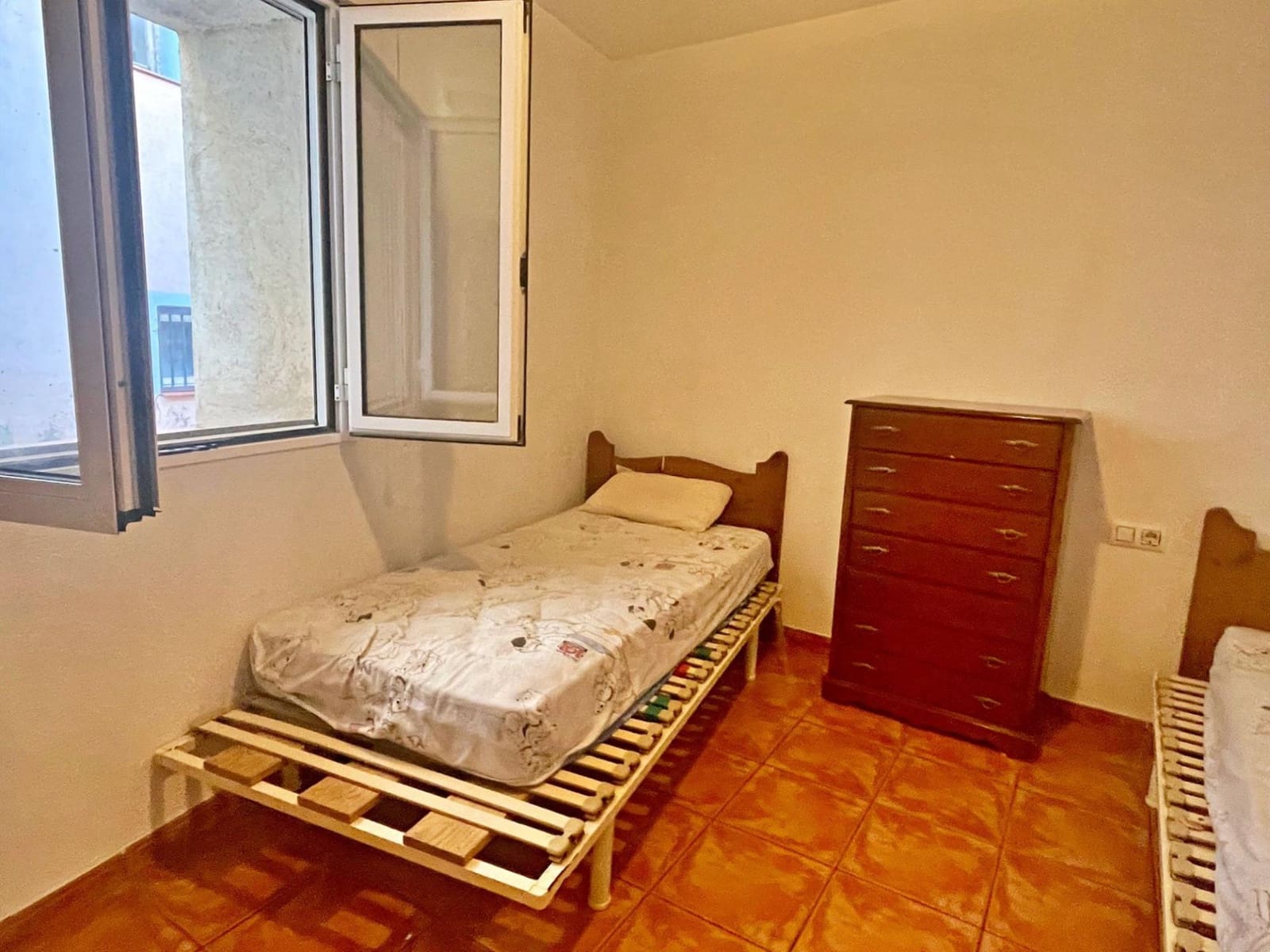 2 bedroom Townhouse for sale in Alfara de Carles - € 74,000 (Ref: 9709047)