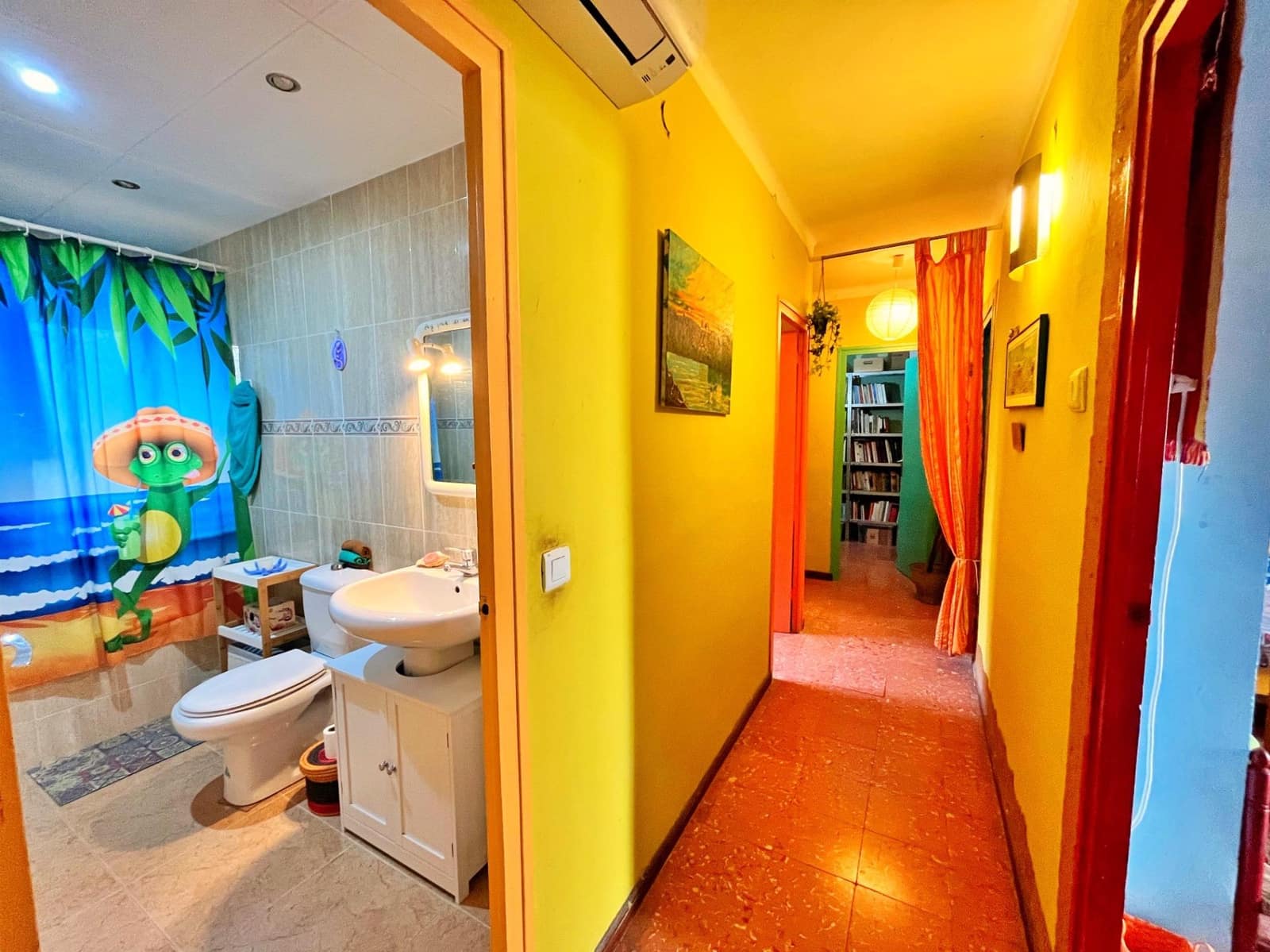 4 bedroom Flat for sale in Tortosa - € 65,000 (Ref: 9711914)