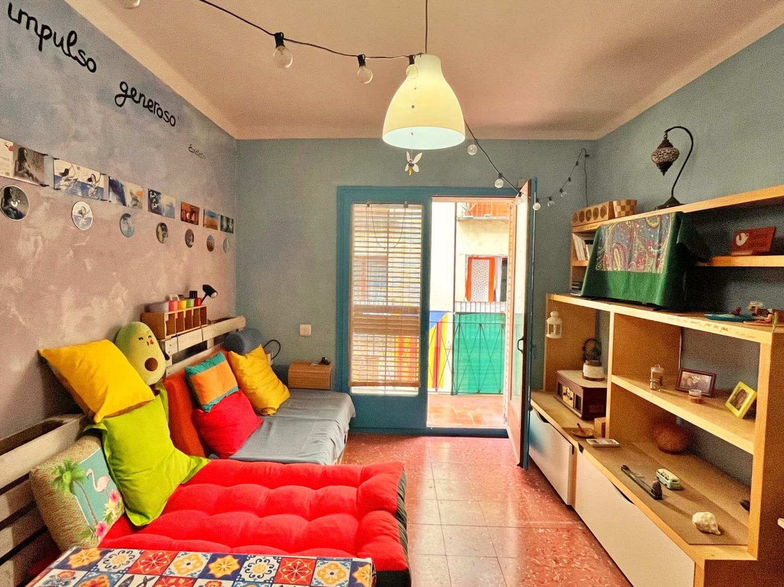 4 bedroom Flat for sale in Tortosa - € 65,000 (Ref: 9711914)