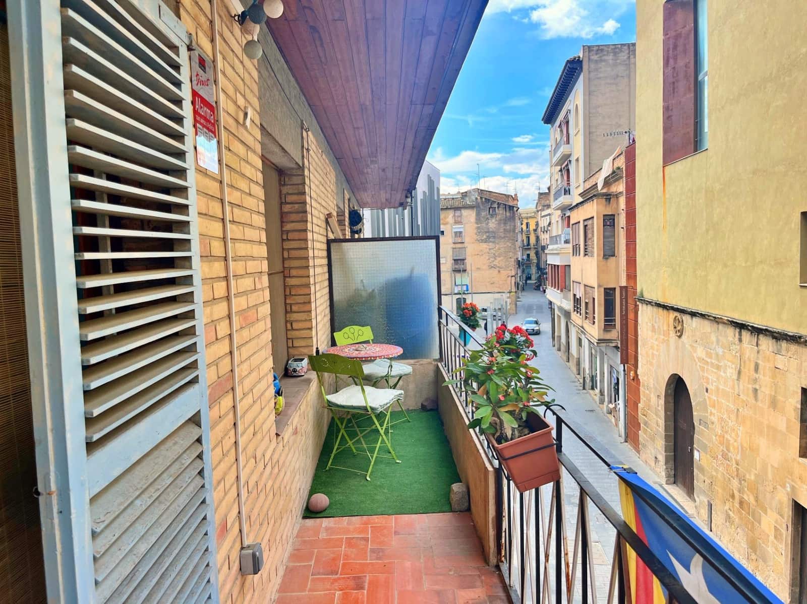 4 bedroom Flat for sale in Tortosa - € 65,000 (Ref: 9711914)