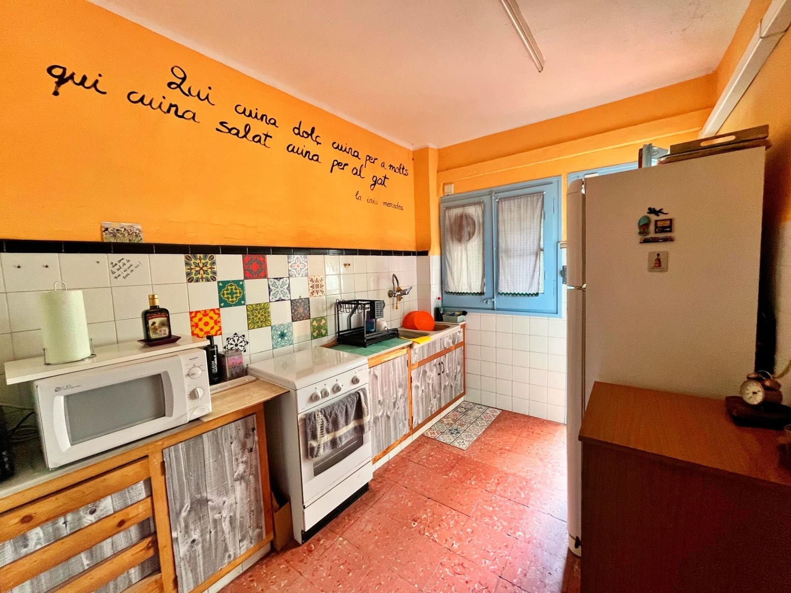 4 bedroom Flat for sale in Tortosa - € 65,000 (Ref: 9711914)