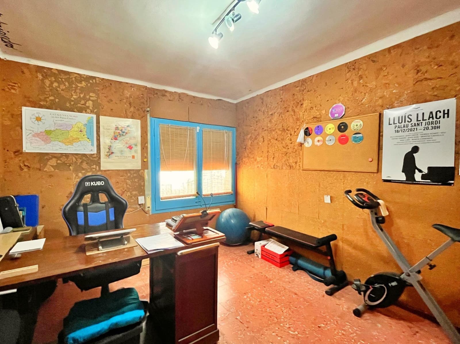 4 bedroom Flat for sale in Tortosa - € 65,000 (Ref: 9711914)