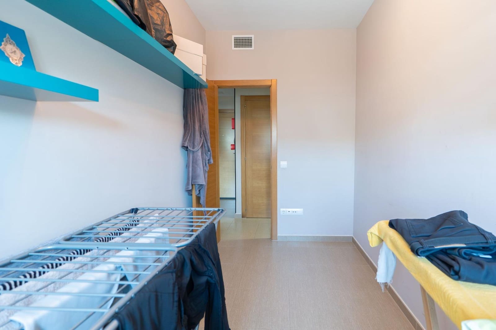 2 soveværelse Lejlighed til salg i L'Aldea med swimmingpool - € 85.000 (Ref: 9711915)