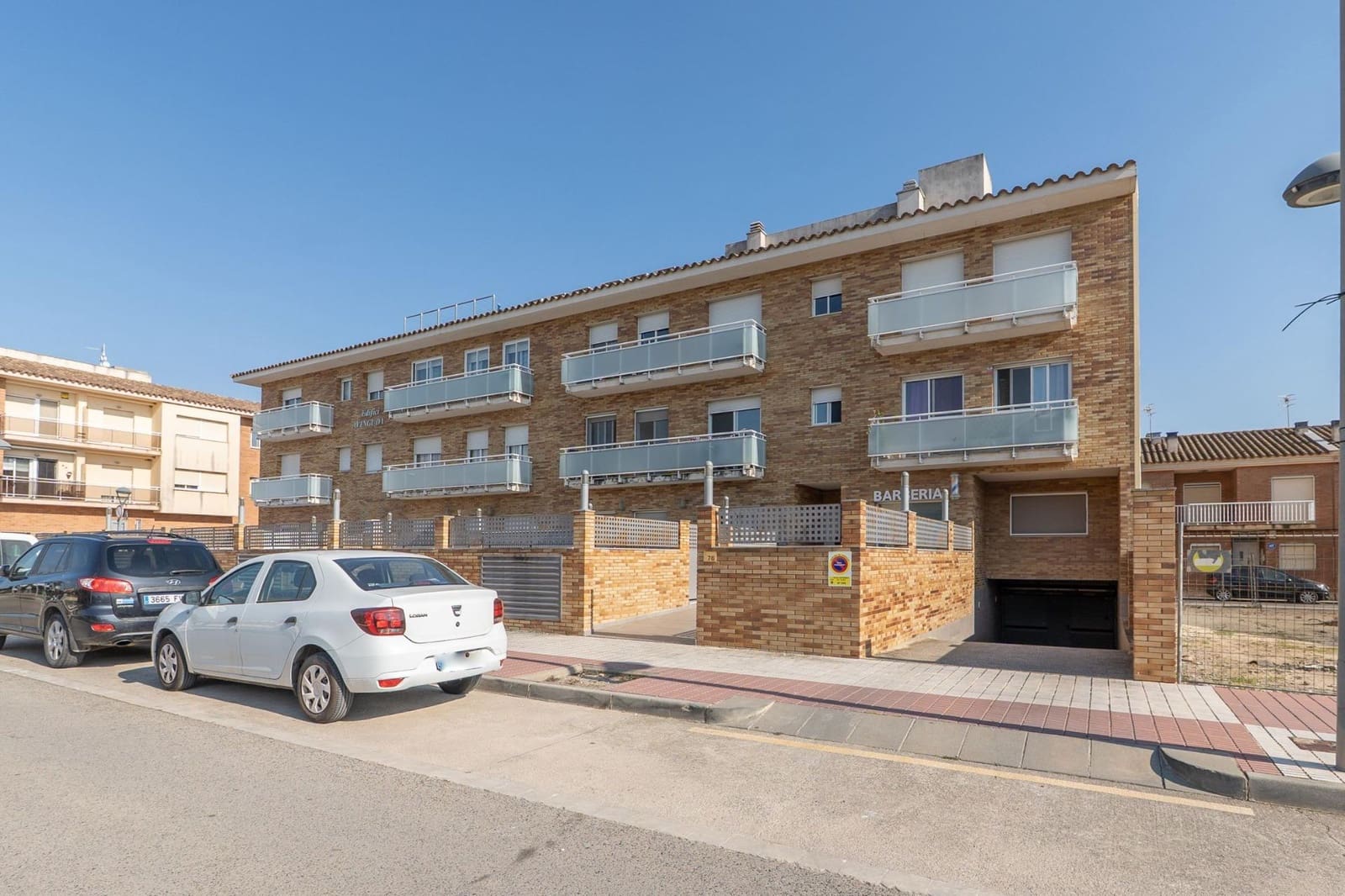 2 soveværelse Lejlighed til salg i L'Aldea med swimmingpool - € 85.000 (Ref: 9711915)