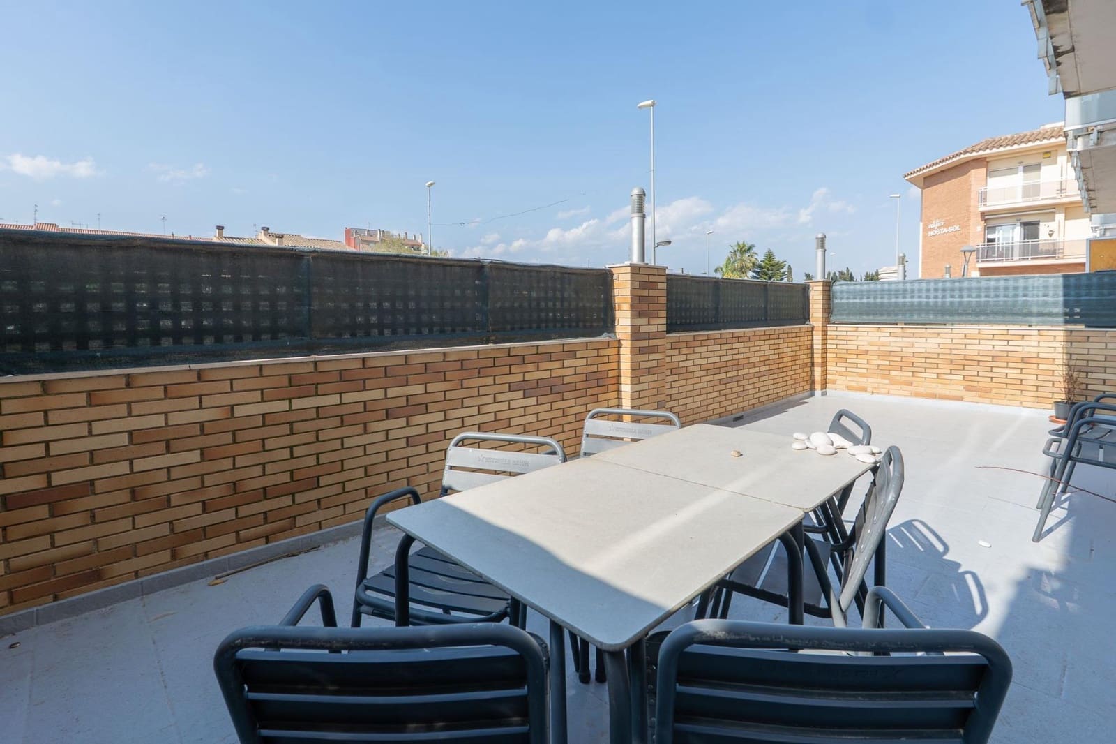 2 soveværelse Lejlighed til salg i L'Aldea med swimmingpool - € 85.000 (Ref: 9711915)