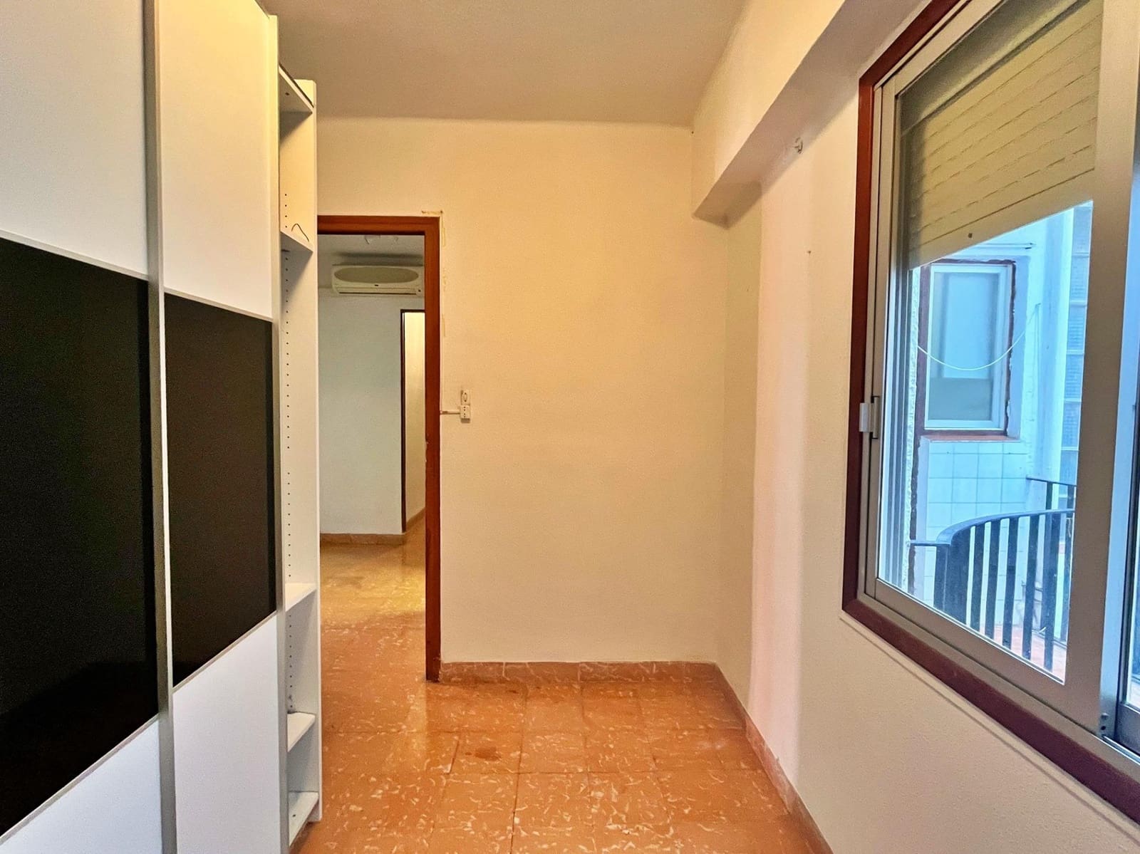 3 bedroom Flat for sale in Tortosa - € 105,000 (Ref: 9714868)