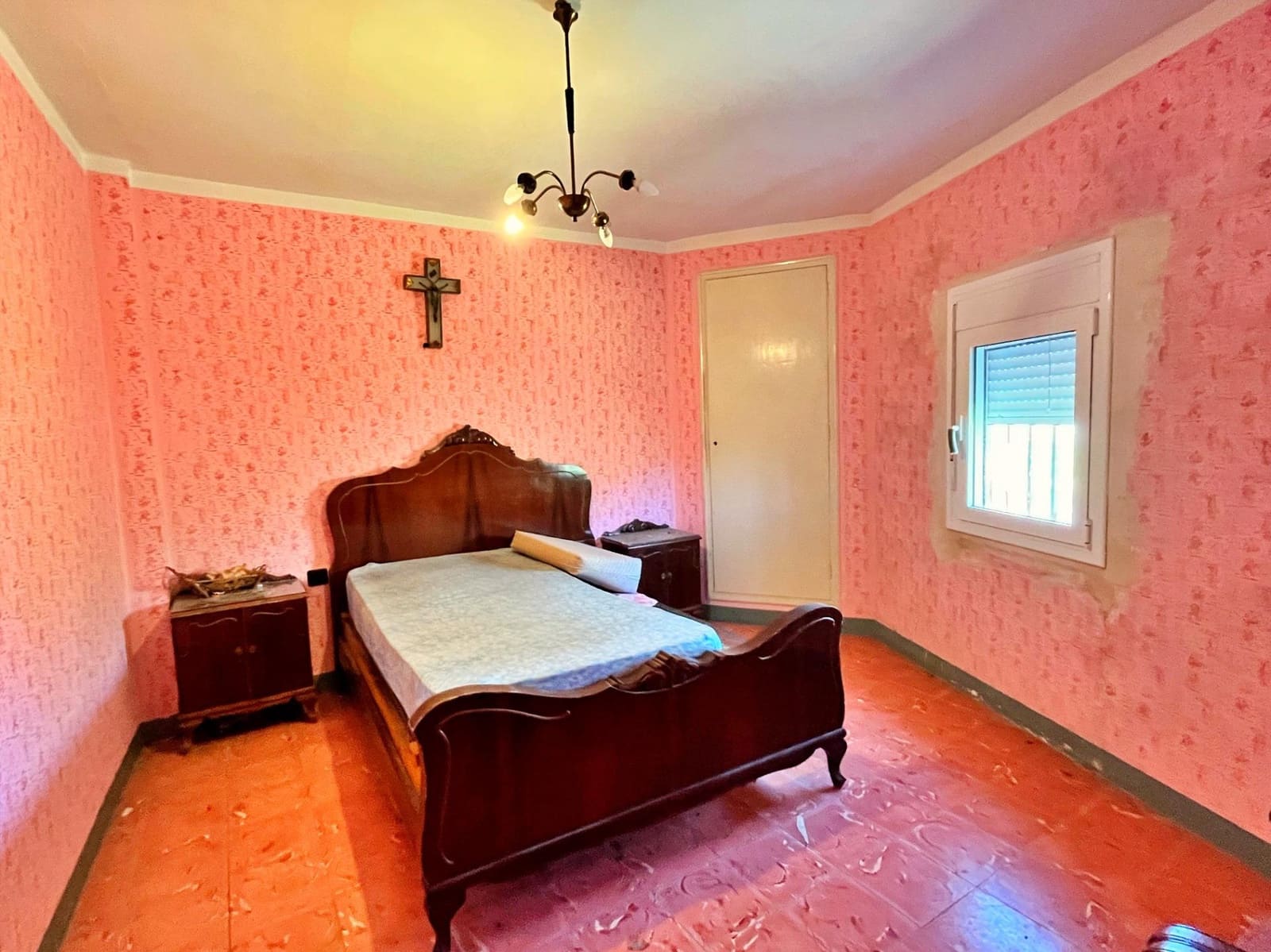 4 soveværelse Villa til salg i Roquetes - € 98.000 (Ref: 9751933)