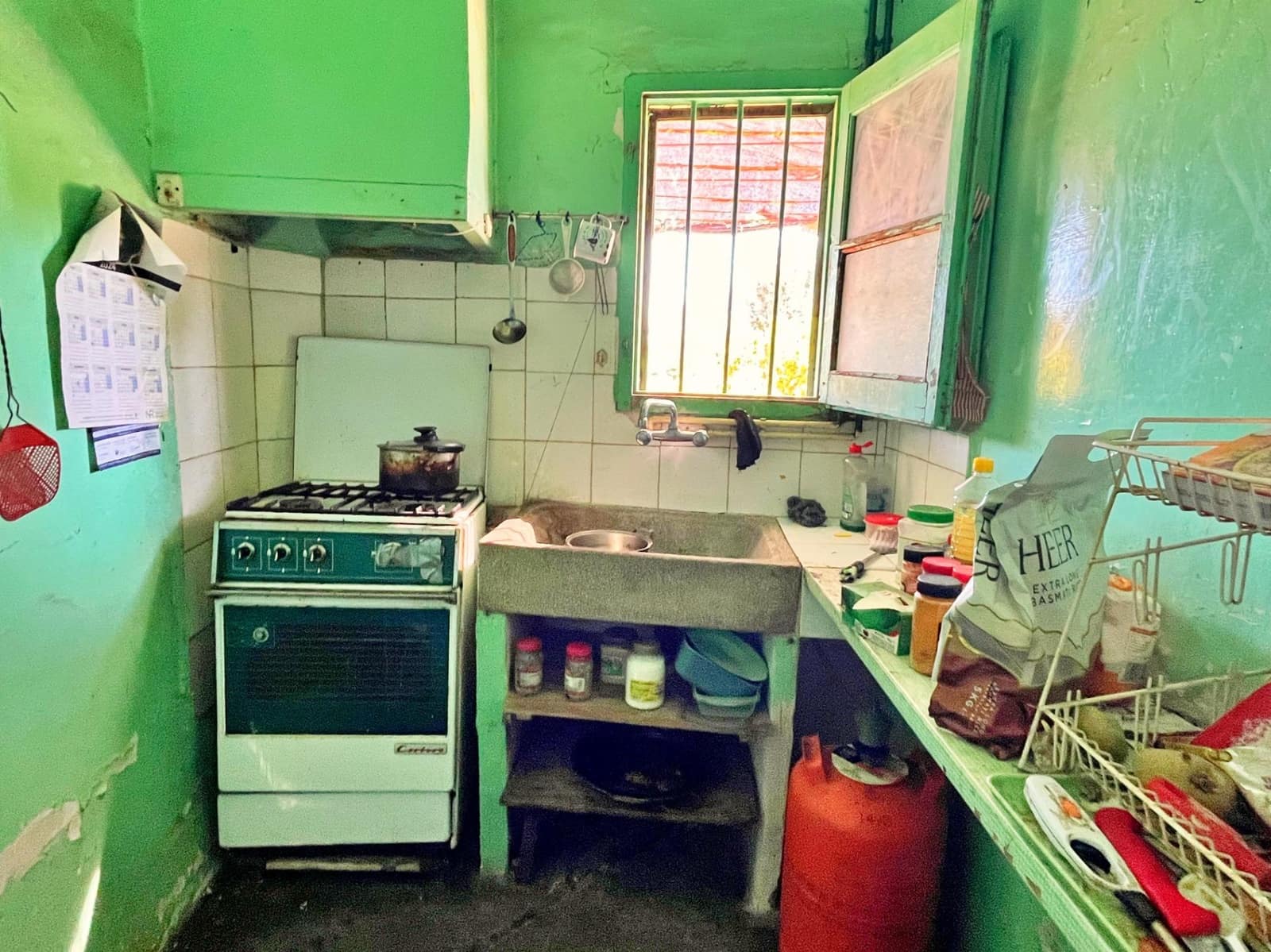 4 soveværelse Villa til salg i Roquetes - € 98.000 (Ref: 9751933)