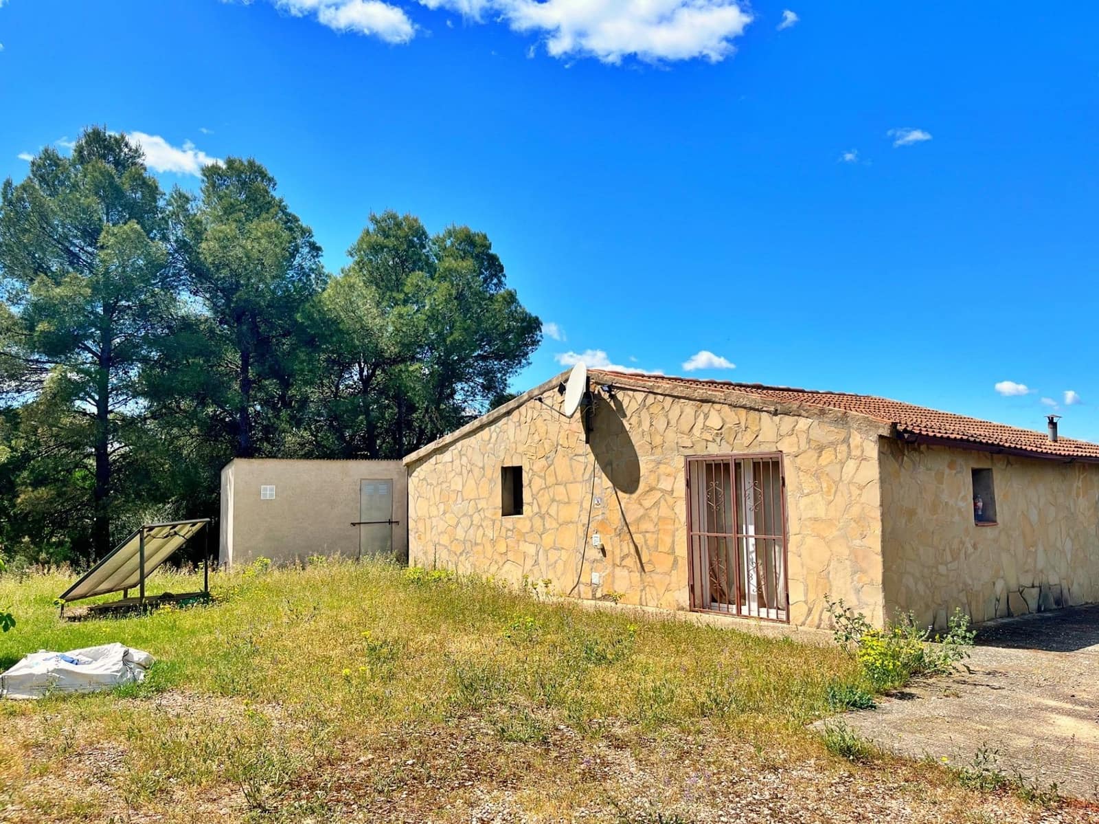 2 quarto Moradia para venda em Flix - 70 000 € (Ref: 9770595)