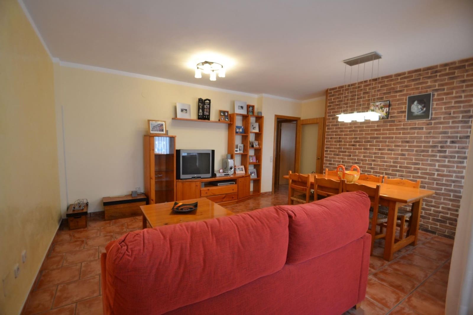 Piso de 4 habitaciones en Deltebre en venta - 116.000 € (Ref: 9770596)