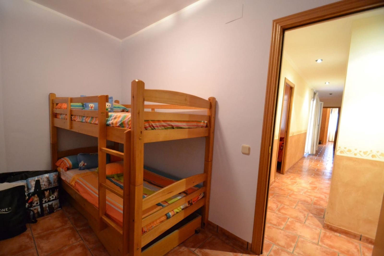 Piso de 4 habitaciones en Deltebre en venta - 116.000 € (Ref: 9770596)