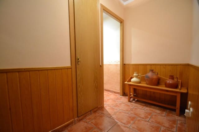 Piso de 4 habitaciones en Deltebre en venta - 116.000 € (Ref: 9770596)