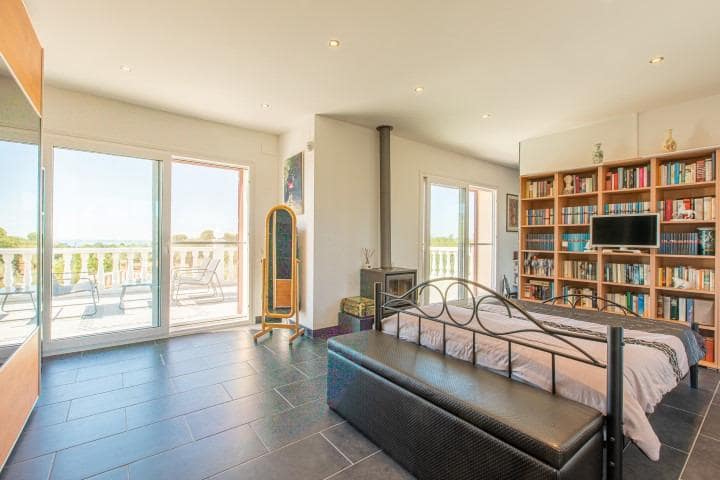 2 soveværelse Villa til salg i L'Ampolla med swimmingpool - € 685.000 (Ref: 9770599)