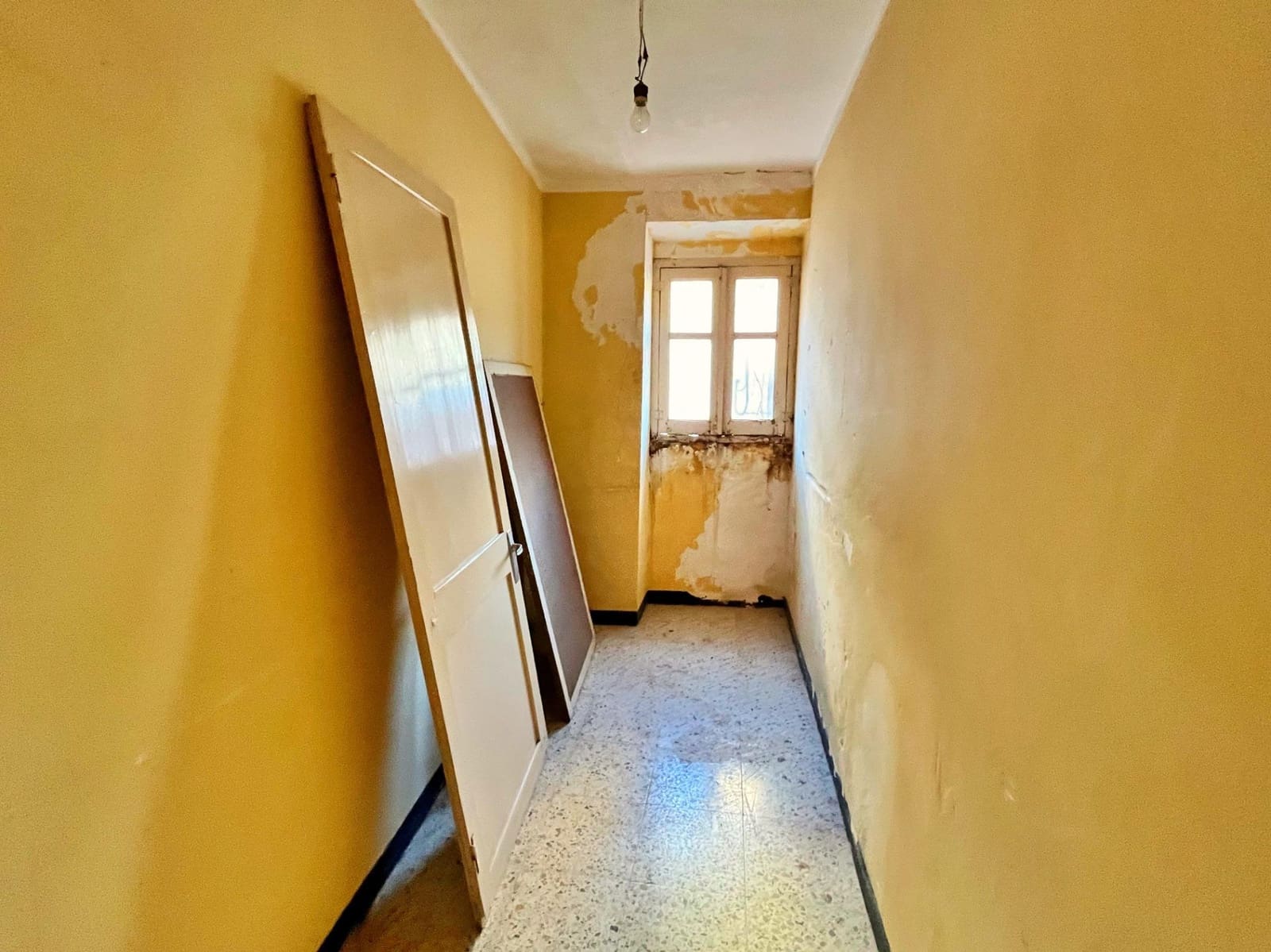 3 sovrum Hus till salu i Alfara de Carles - 39 500 € (Ref: 9772995)