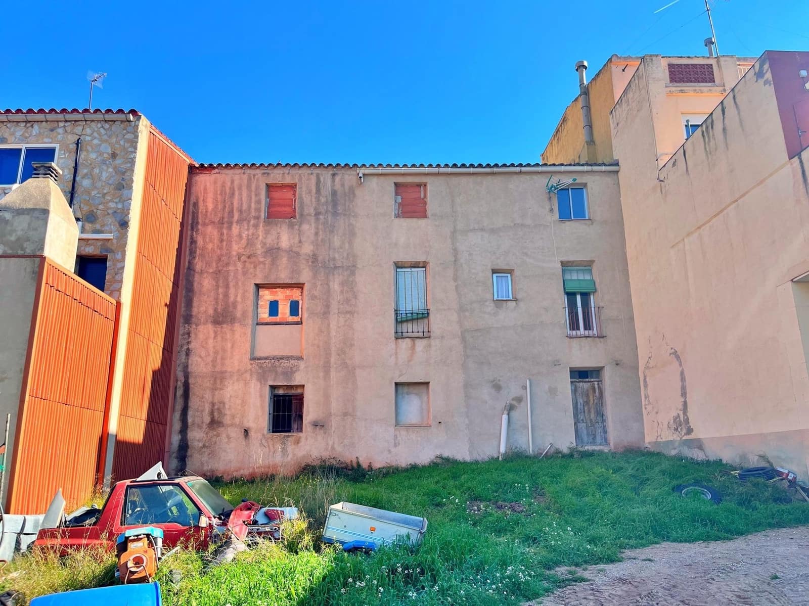 3 sypialnia Dom na sprzedaż w Alfara de Carles - 79 000 € (Ref: 9772996)