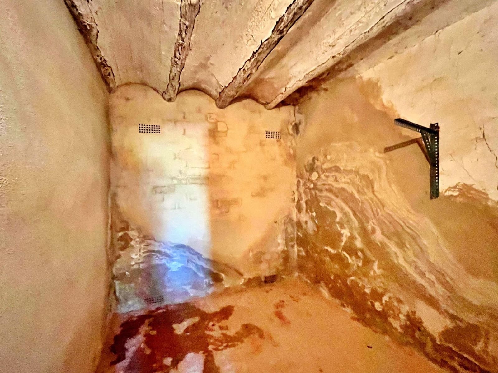 3 sypialnia Dom na sprzedaż w Alfara de Carles - 79 000 € (Ref: 9772996)