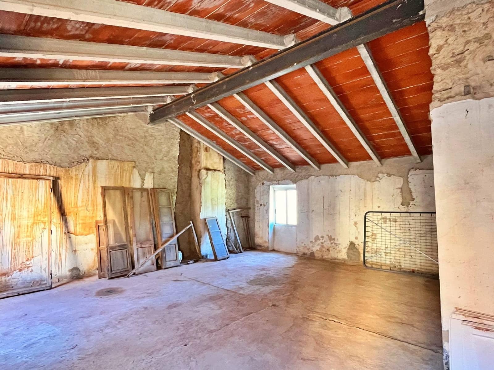 3 sypialnia Dom na sprzedaż w Alfara de Carles - 79 000 € (Ref: 9772996)