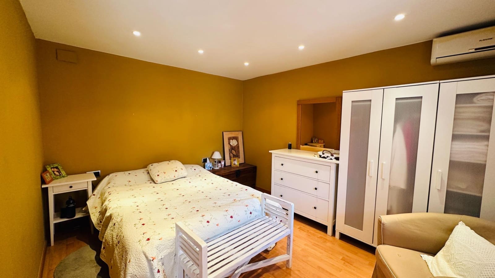 5 bedroom Townhouse for sale in Amposta - € 229,500 (Ref: 9825198)