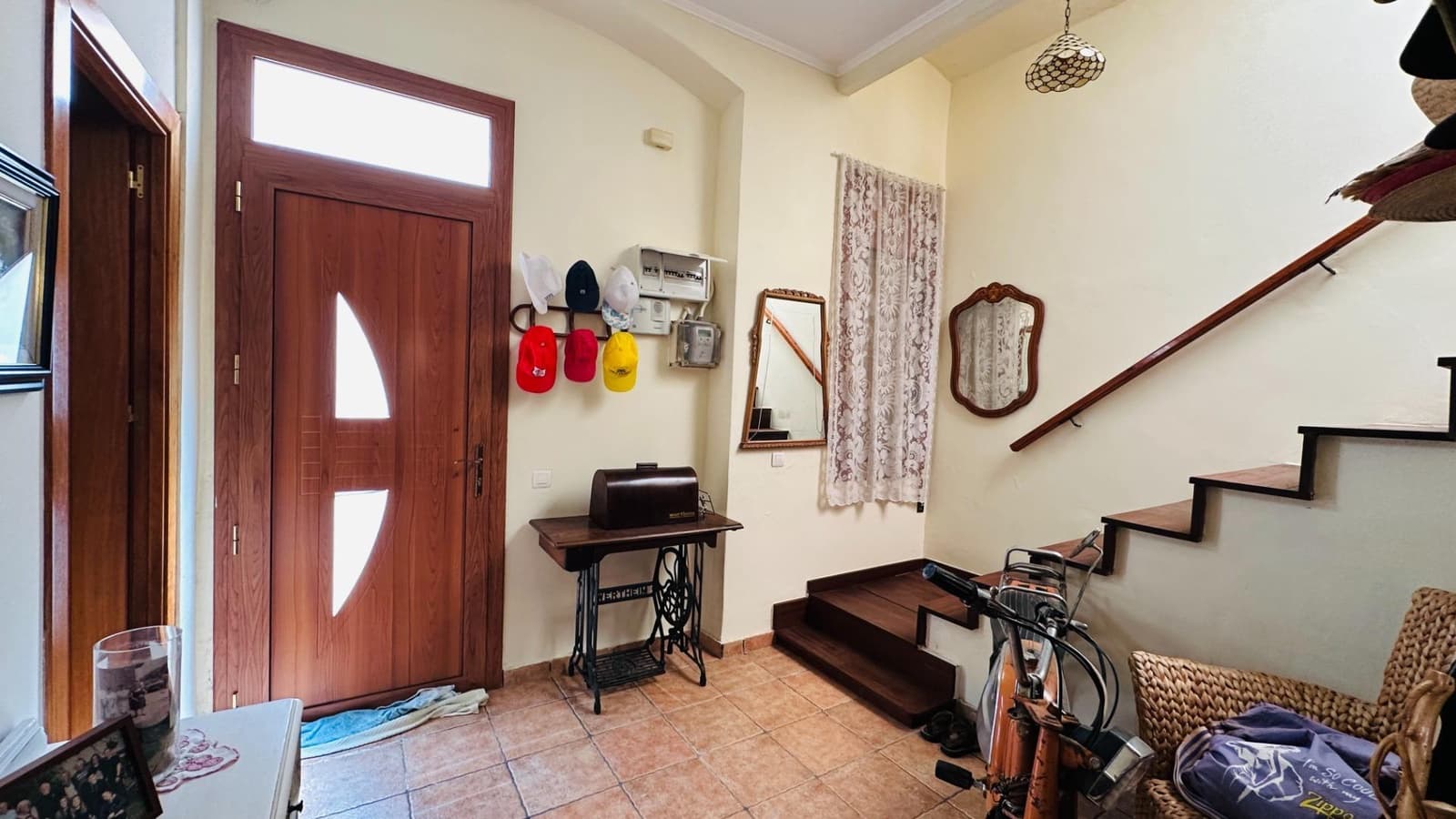 5 bedroom Townhouse for sale in Amposta - € 229,500 (Ref: 9825198)