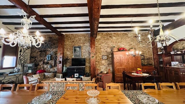5 sovrum Hus till salu i Amposta - 229 500 € (Ref: 9825198)
