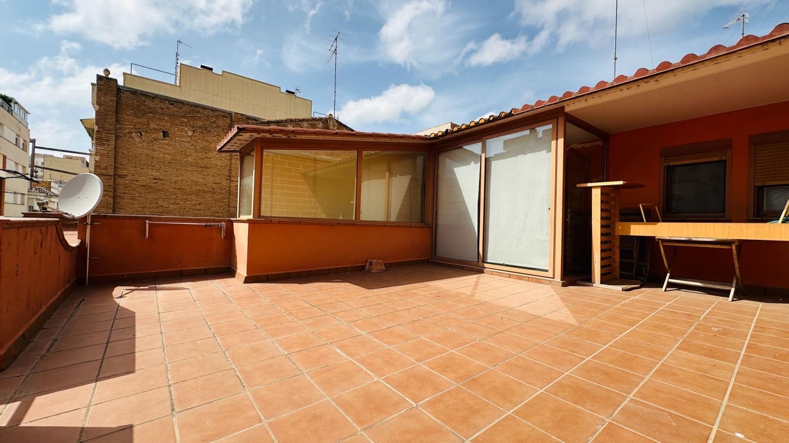5 bedroom Townhouse for sale in Amposta - € 229,500 (Ref: 9825198)