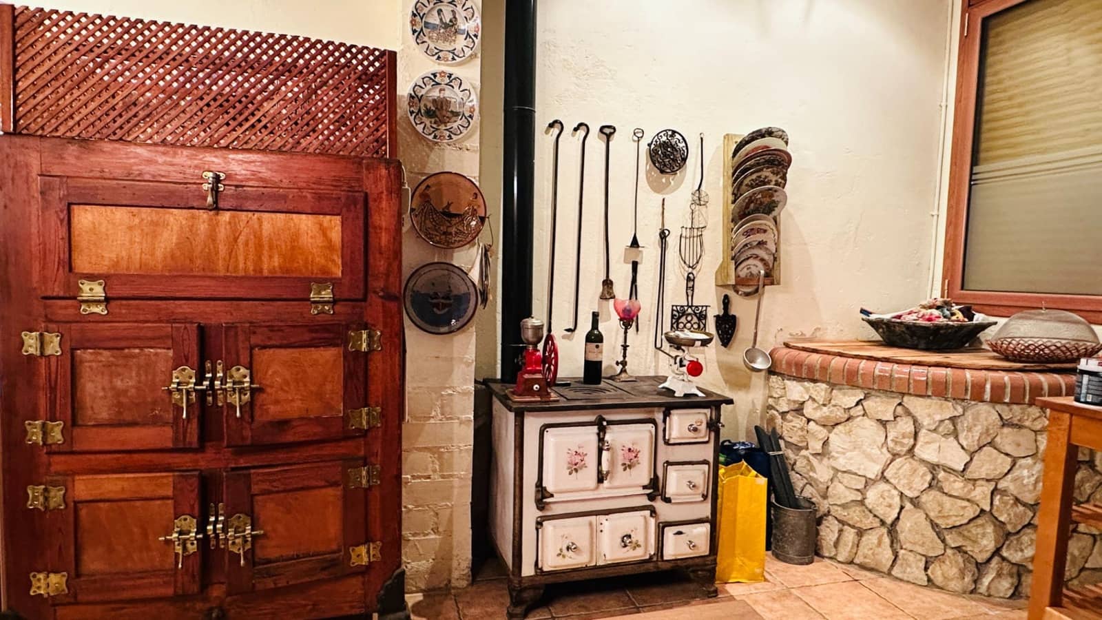 5 bedroom Townhouse for sale in Amposta - € 229,500 (Ref: 9825198)