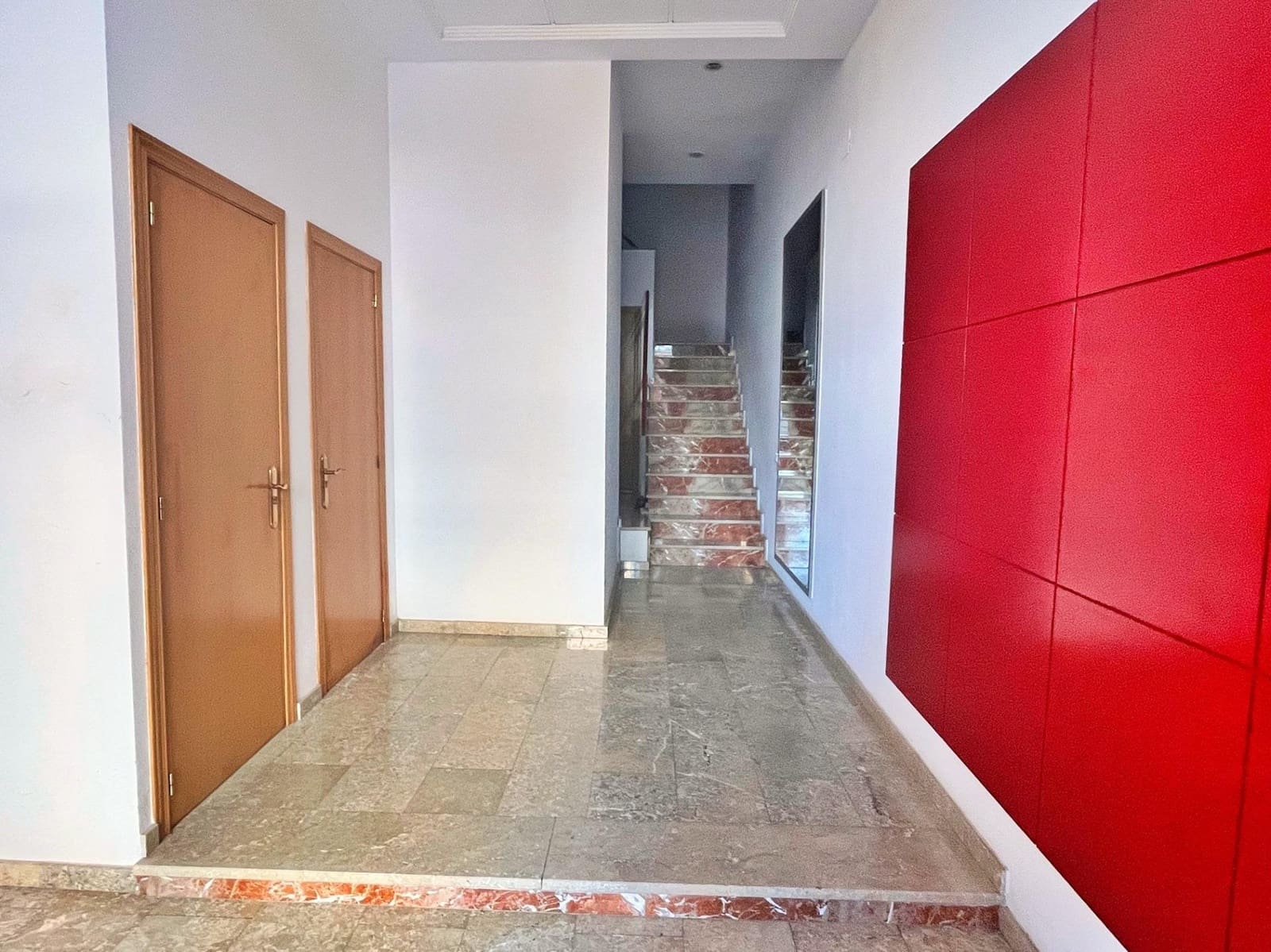 4 bedroom Flat for sale in Santa Barbara with garage - € 108,000 (Ref: 9833600)