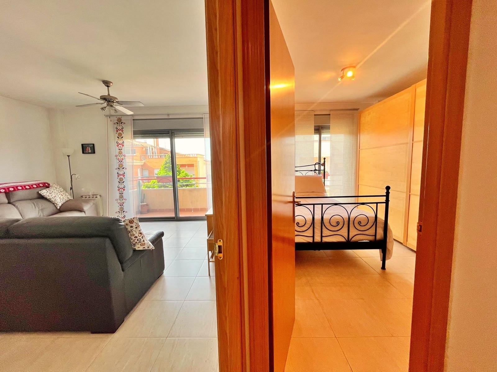 4 bedroom Flat for sale in Santa Barbara with garage - € 108,000 (Ref: 9833600)