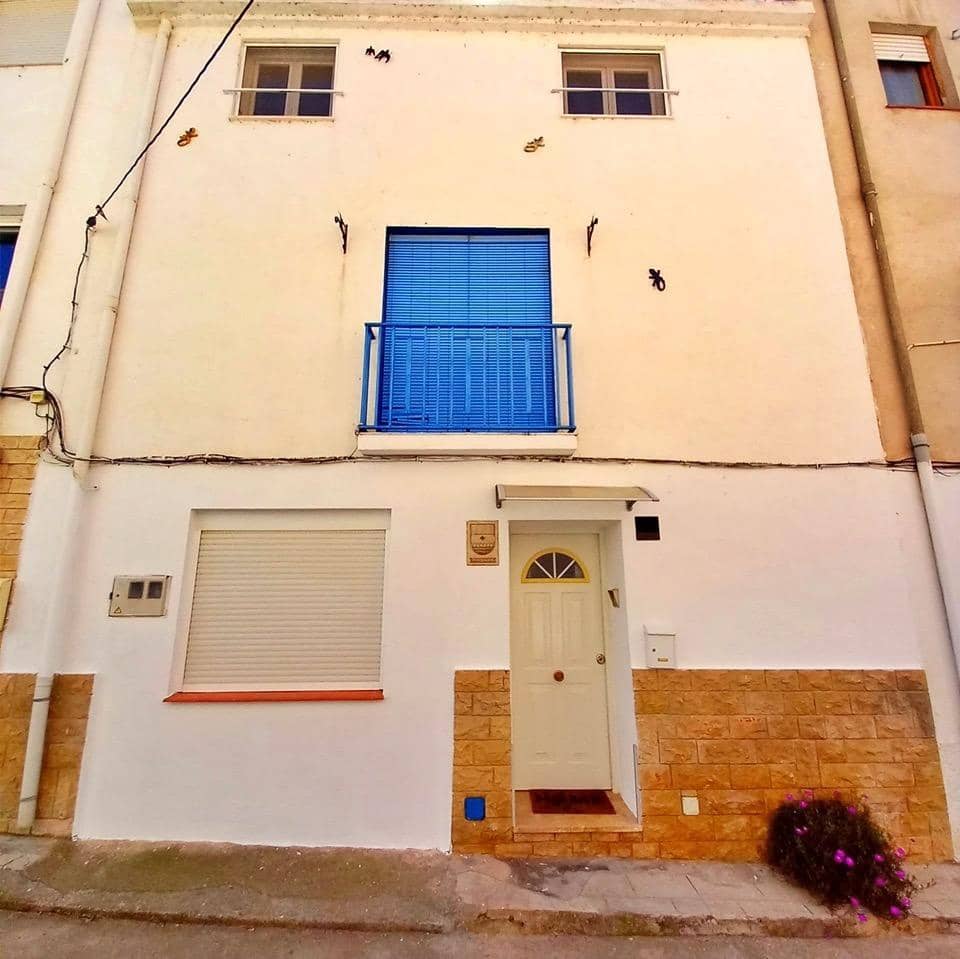 2 bedroom Townhouse for sale in Tivenys - € 90,000 (Ref: 9839170)