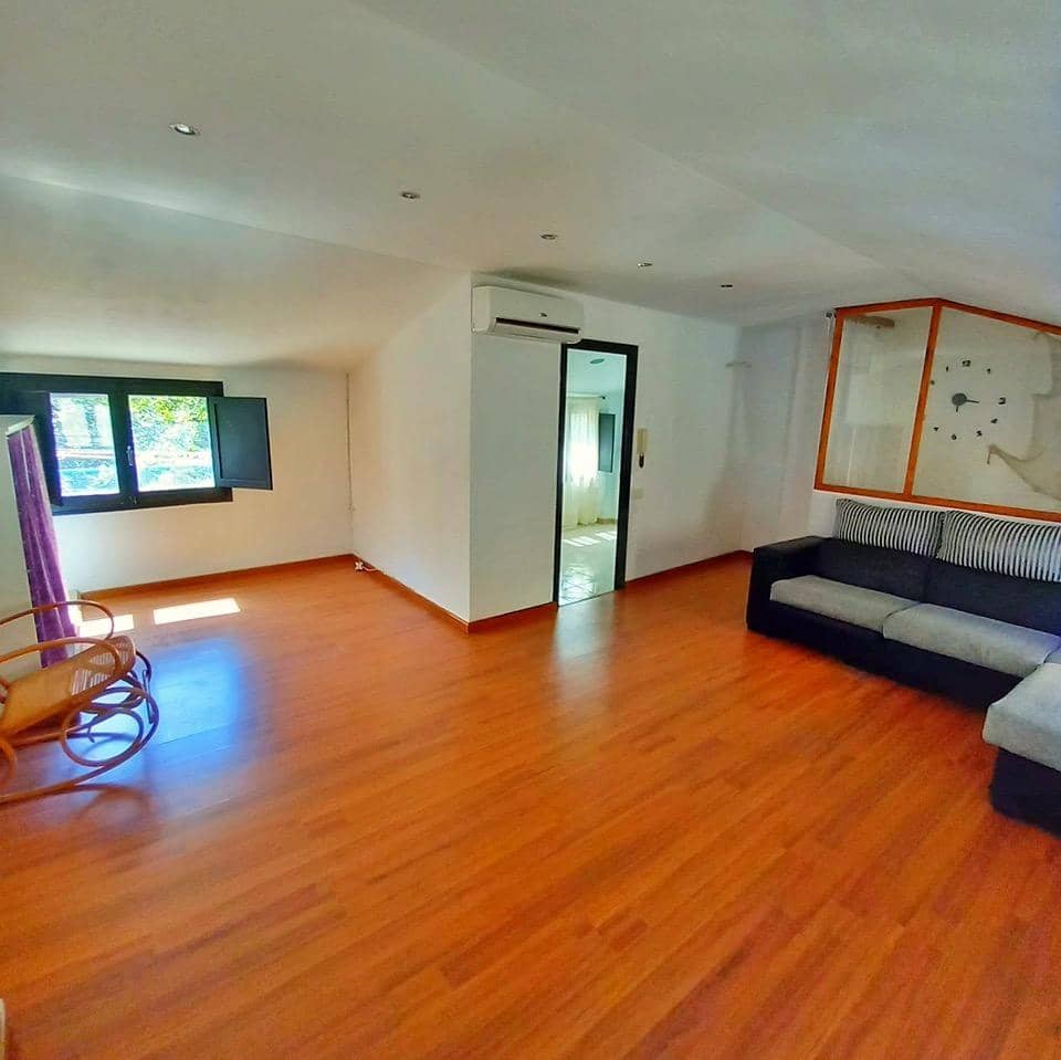 2 bedroom Townhouse for sale in Tivenys - € 90,000 (Ref: 9839170)
