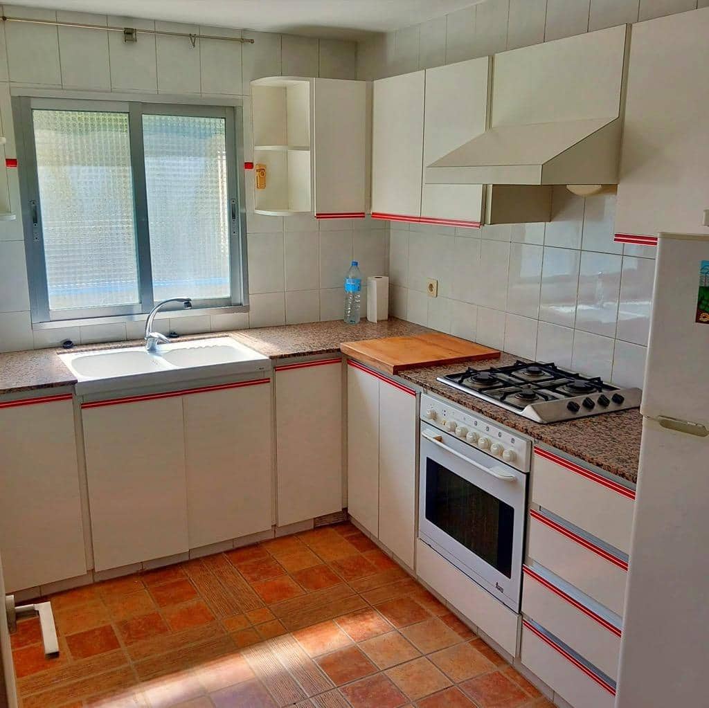 2 bedroom Townhouse for sale in Tivenys - € 90,000 (Ref: 9839170)