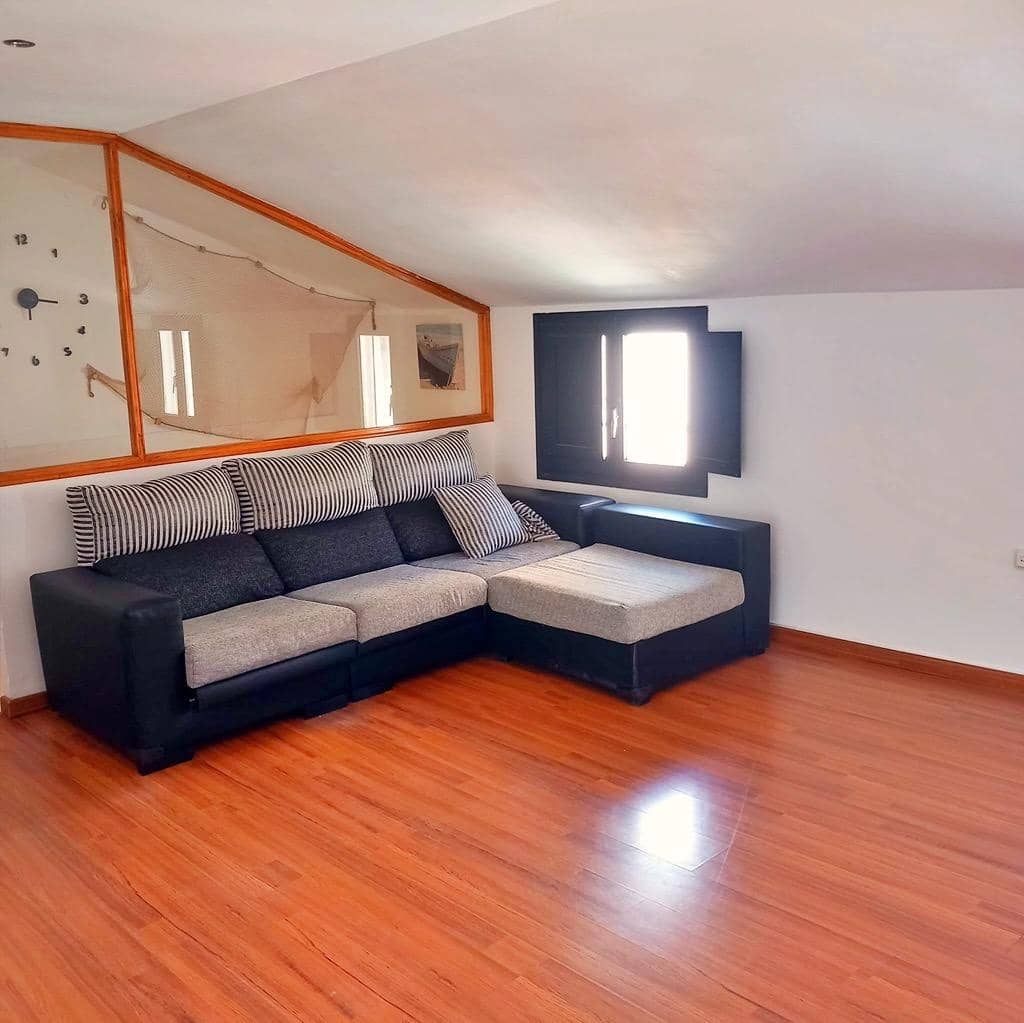 2 bedroom Townhouse for sale in Tivenys - € 90,000 (Ref: 9839170)