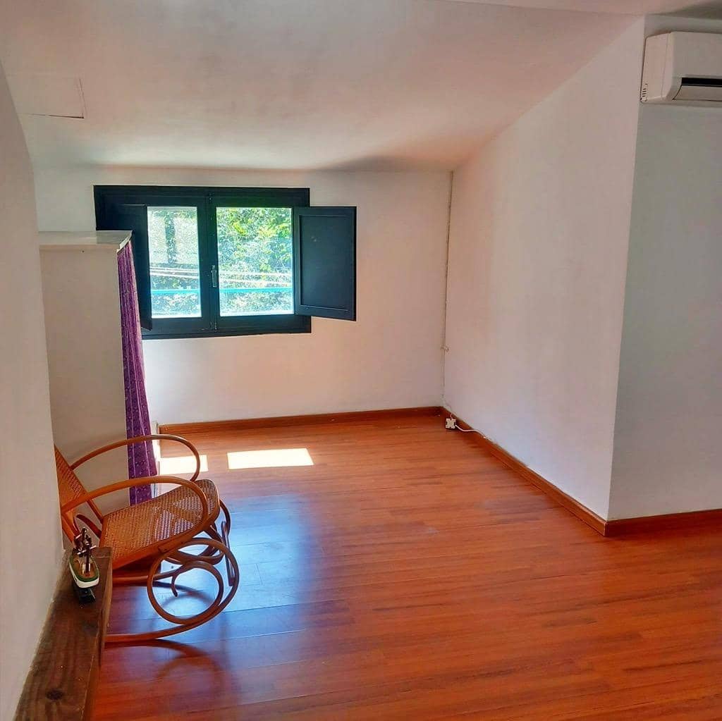 2 bedroom Townhouse for sale in Tivenys - € 90,000 (Ref: 9839170)